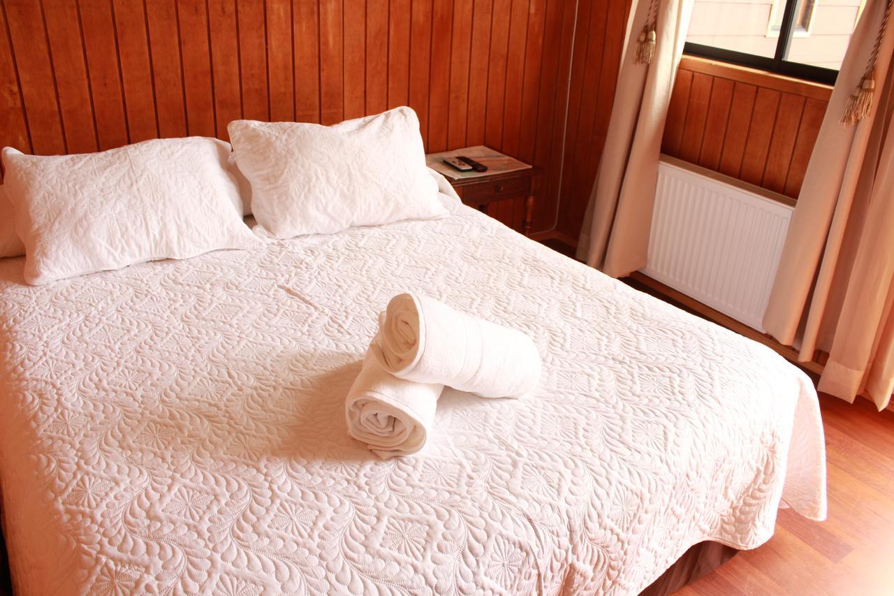 Hosteria Y Camping Del Bosque ปูกอน ภายนอก รูปภาพ